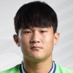 Min-Jae Kim Headshot