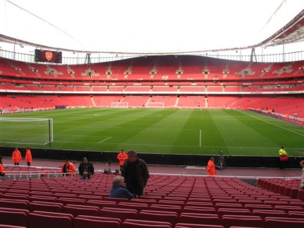 Emirates Stadium picture